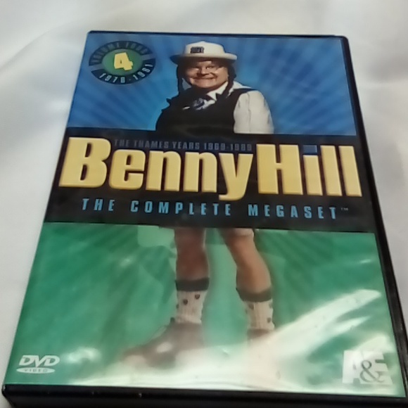 Benny Hill the Thames Years 1978-1981 vol: 4 A&E 3 Set DVDs excellent condition - Picture 2 of 7